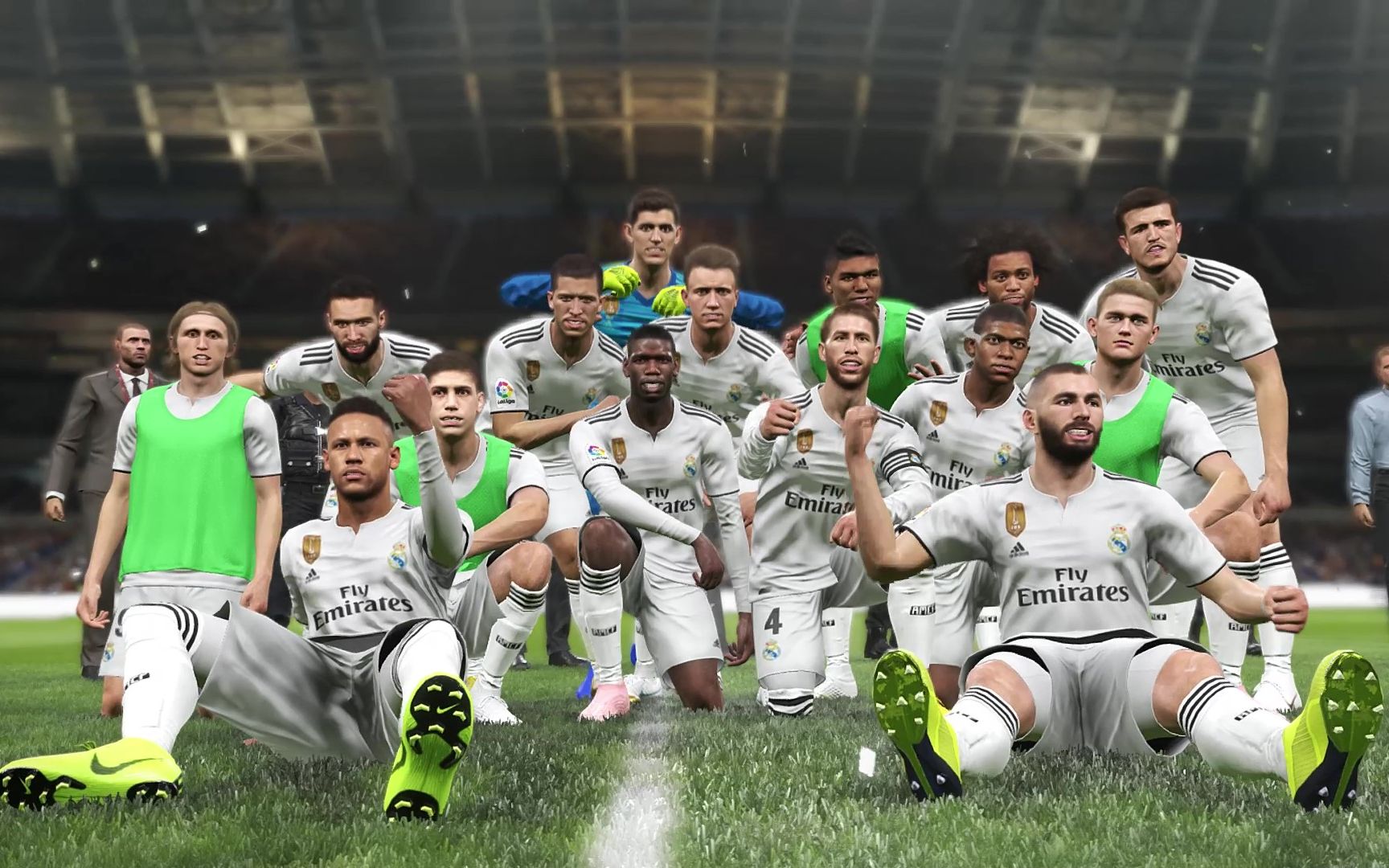 伊劳拉：喜欢带队在梦剧场比赛，现在的曼联比上赛季进步很大（伊劳拉：享受率队征战梦剧场，曼联较上季进步明显）