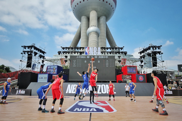 ESPN评本赛季至今德甲最佳阵：拜仁6人在列，施洛特贝克入选（ESPN评选本季德甲至今最佳阵容：拜仁占6席，施洛特贝克上榜）