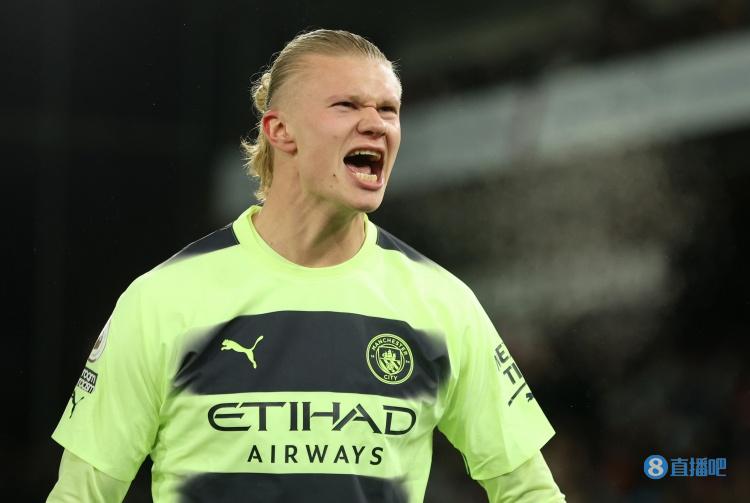 迪马：维埃拉即将下课，他不会带热那亚参加对阵萨索洛的比赛（迪马称维埃拉将下课，热那亚战萨索洛不再由他执教）