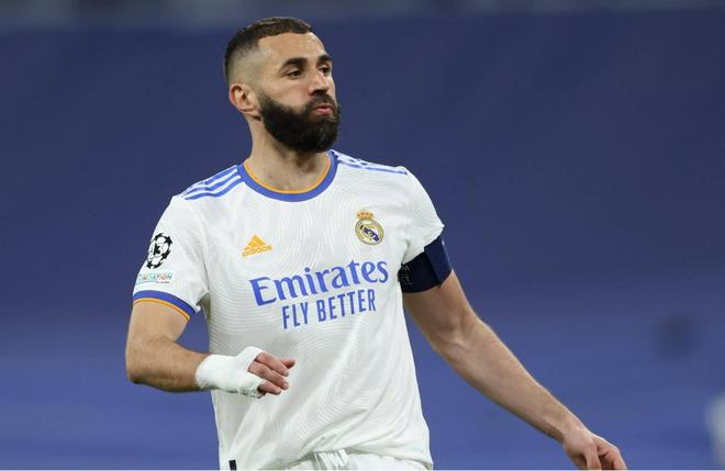 邮报：消息人士怀疑利物浦不再报价是怂了，并在吊着伊萨克